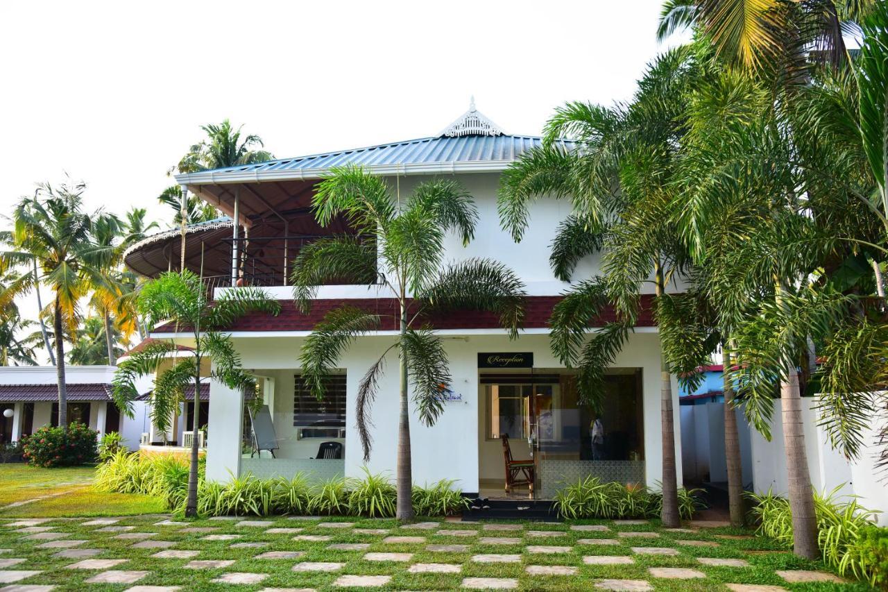 Voye Homes Majestic Retreat Resort Varkala Paravūr Exterior foto