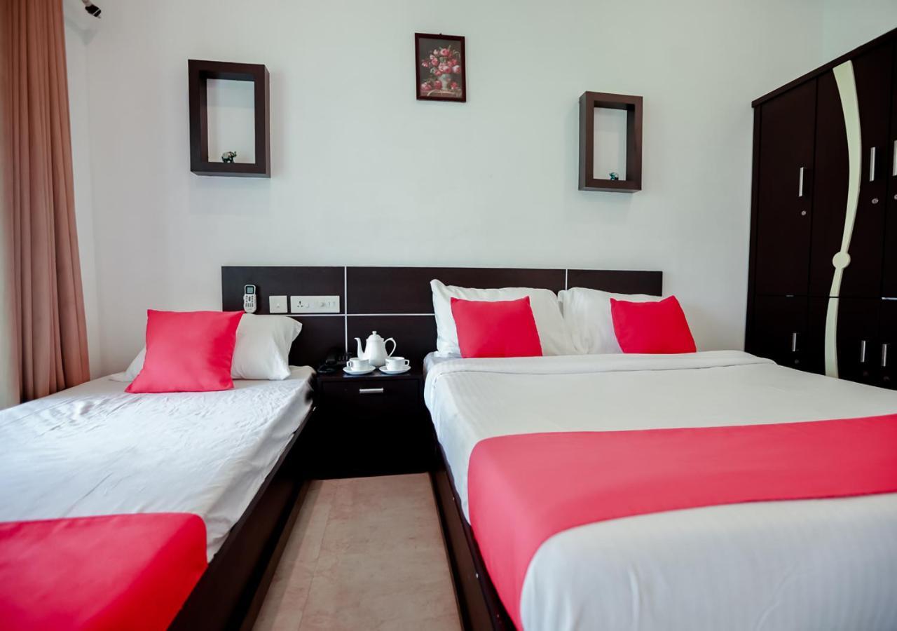 Voye Homes Majestic Retreat Resort Varkala Paravūr Exterior foto