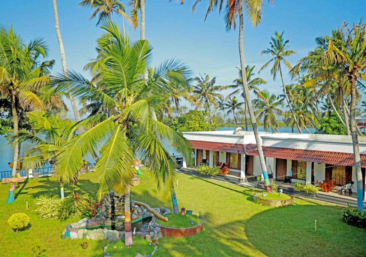 Voye Homes Majestic Retreat Resort Varkala Paravūr Exterior foto